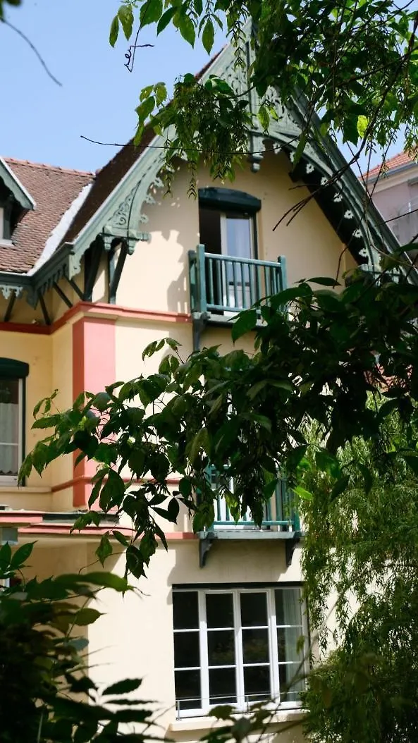 La Villa Chorier Grenoble 0*,  Francia